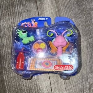 Littlest pet shop